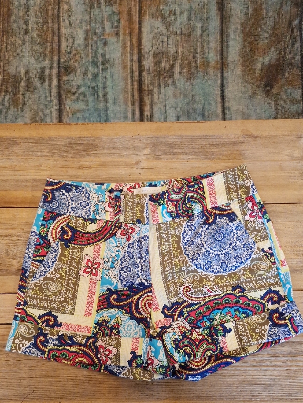 New York & Company Patchwork Paisley Shorts — Blue, Olive, Cream, Red. Size 2